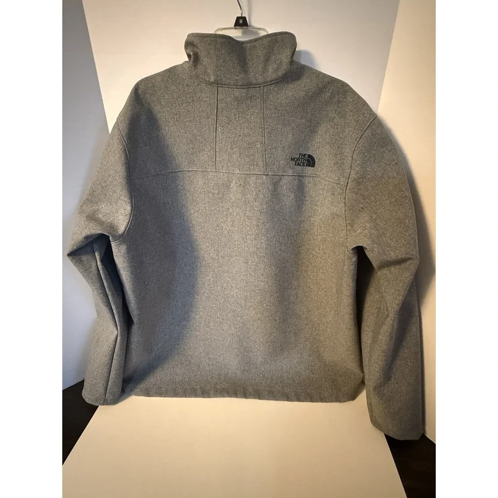 The North Face Men's Windwall Soft Shell Gray Jacket XXL‎ Adesa logo